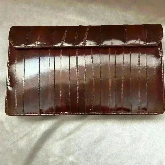 VINTAGE EEL SKIN SHELL DESIGN CLUTCH - Picture 6 of 10